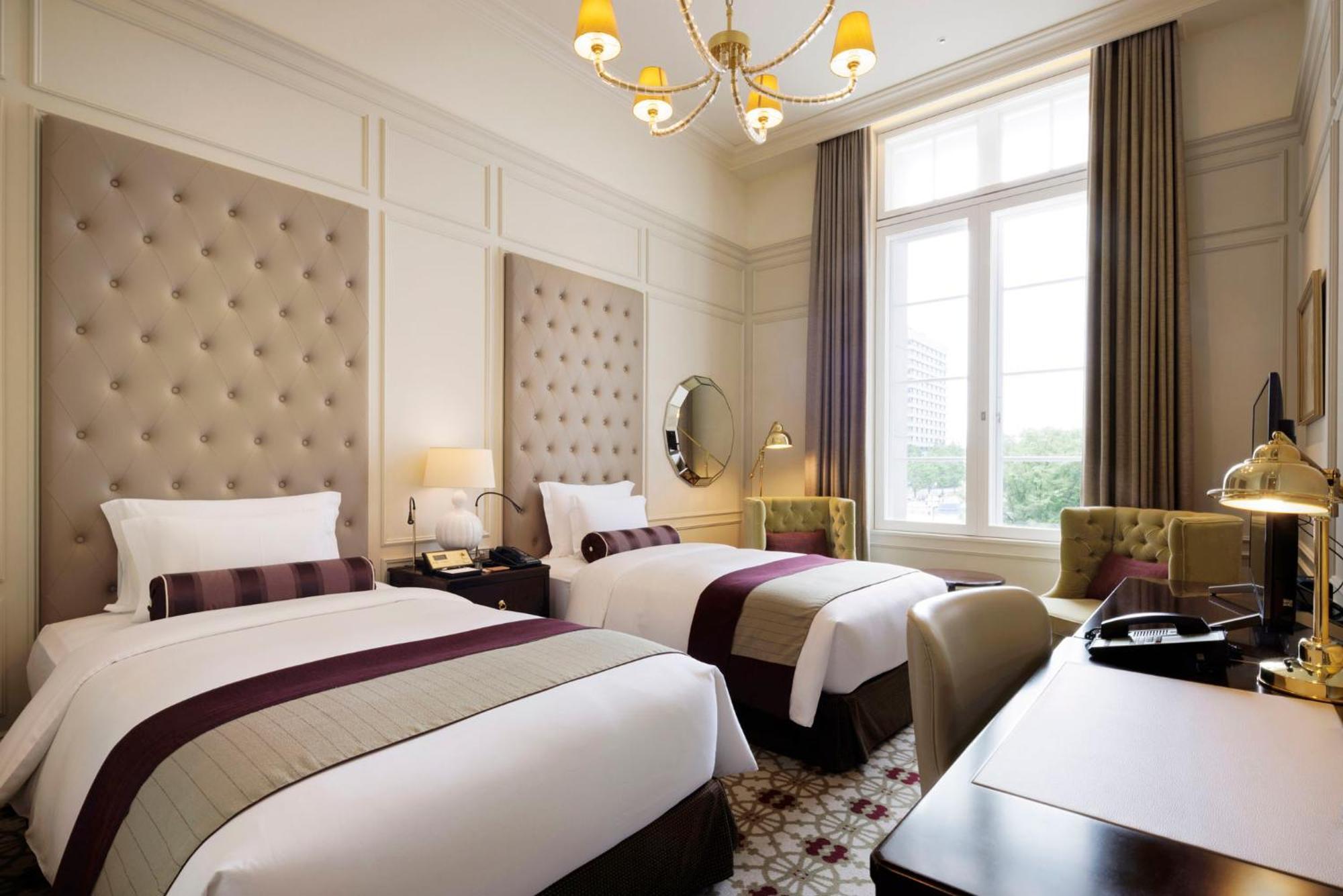 The Tokyo Station Hotel Eksteriør bilde Deluxe Room